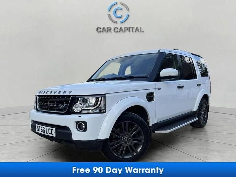 White Used 2016 Land Rover Discovery 4 Graphite SUV | £14,488 (Good price) - Image 1/3