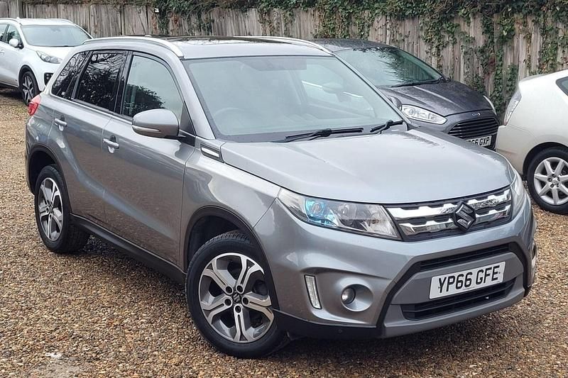 Grey Used 2016 Suzuki Vitara SZ5 Hatchback | £8,499 (Good price) - Image 1/4