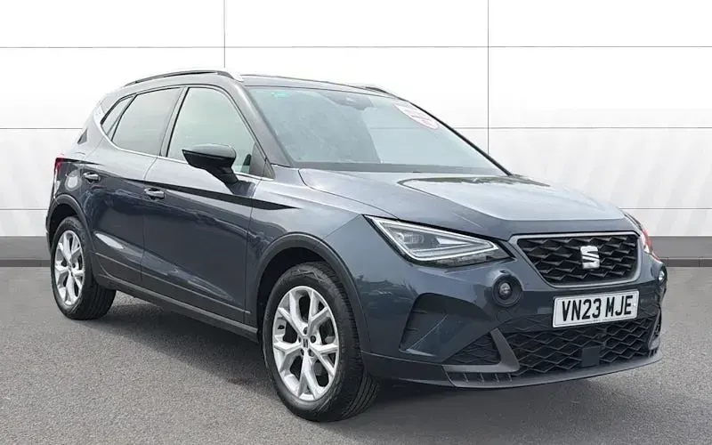 Used Seat Arona FR 110 HP (80 kW) 2023 SUV