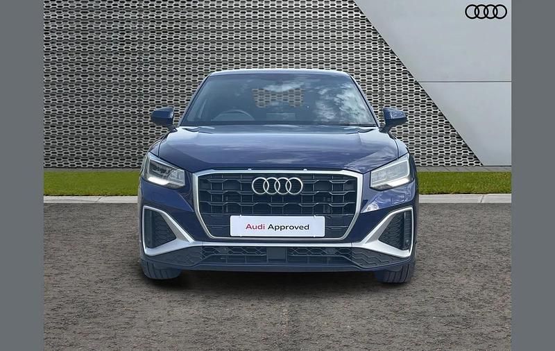 Used Audi Q2 S-Line 147 HP (108 kW) 2024 Blue SUV