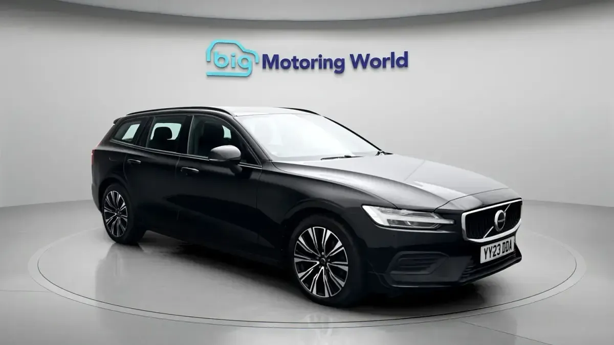 Used Volvo V60 Core 163 HP (119 kW) 2022 Estate