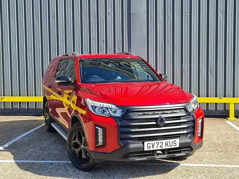 Used SsangYong Musso 187 HP (137 kW) 2022 Red Pickup