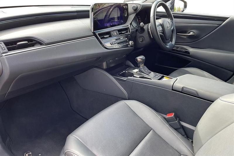 Used Lexus ES300H 218 HP (160 kW) 2023 Black Sedan
