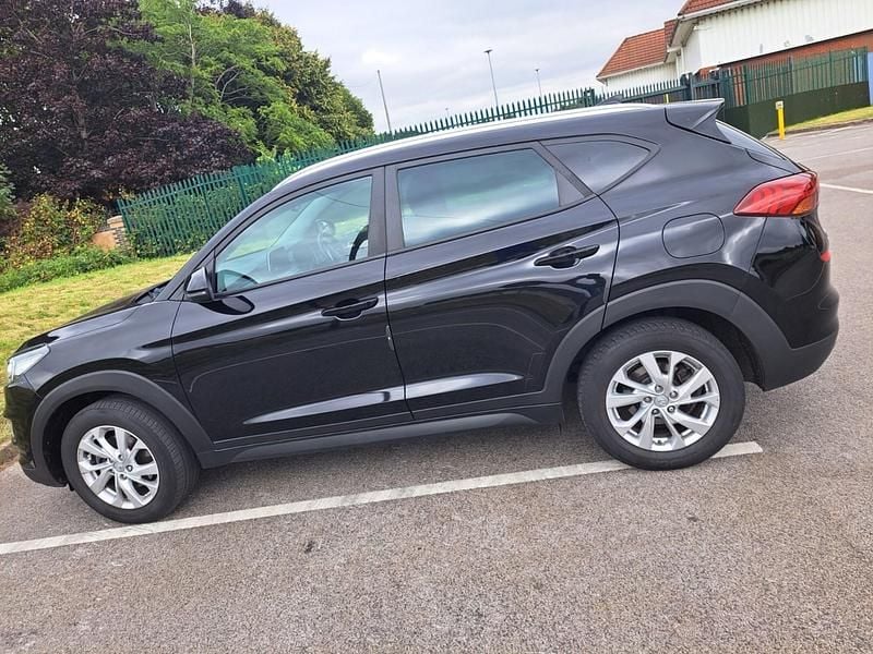 Used Hyundai Tucson SE 2019 Black SUV