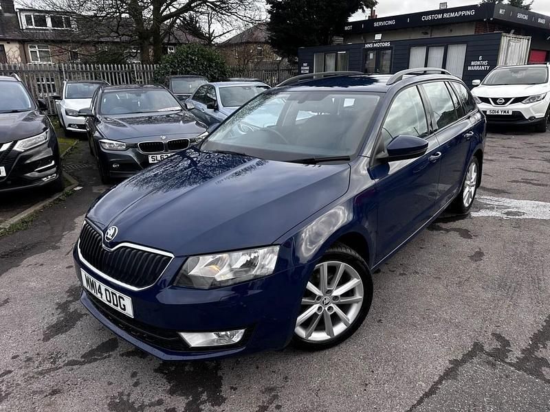 Used Skoda Octavia Elegance 2014 Blue Hatchback