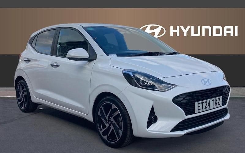 White Used 2024 Hyundai i10 Premium Hatchback | £13,995 (Fair price) - Image 1/4
