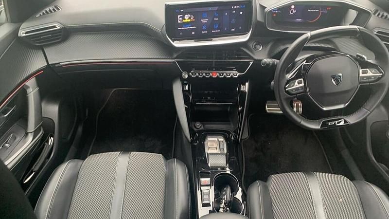 Used Peugeot 2008 GT 134 HP (98 kW) 2024 Black SUV