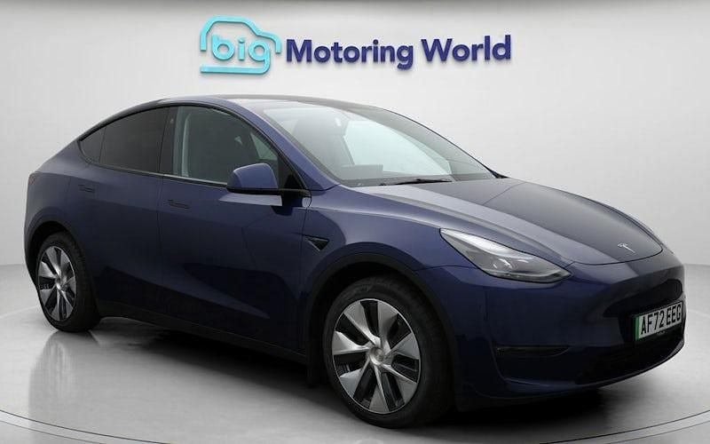 Used 2025 Tesla Model Y Long Range AWD SUV | £26,700 (Super price) - Image 1/4