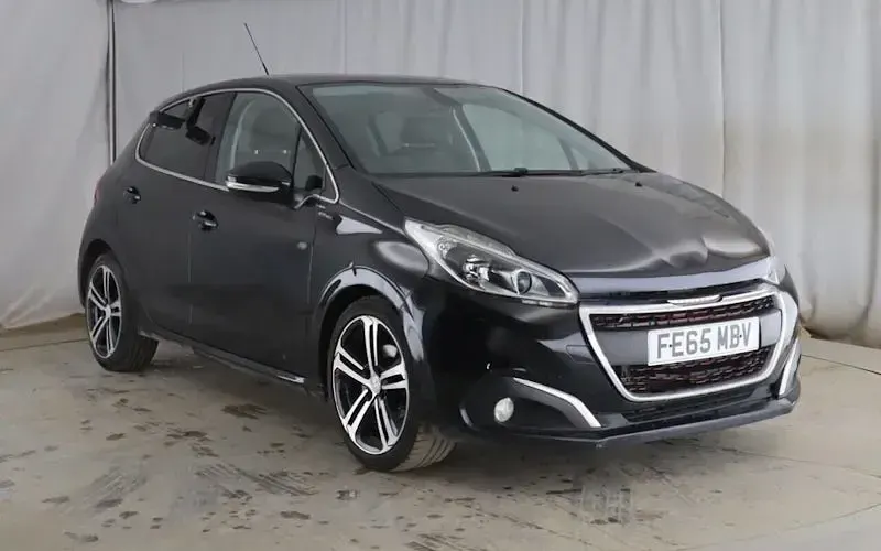 Used Peugeot 208 GT-line 110 HP (80 kW) 2018 Hatchback