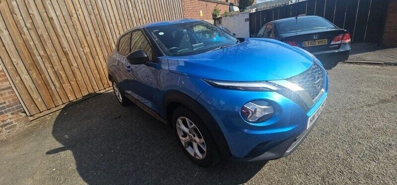 Blue Used 2020 Nissan Juke N-Connecta SUV | £13,190 (Good price) - Image 1/4
