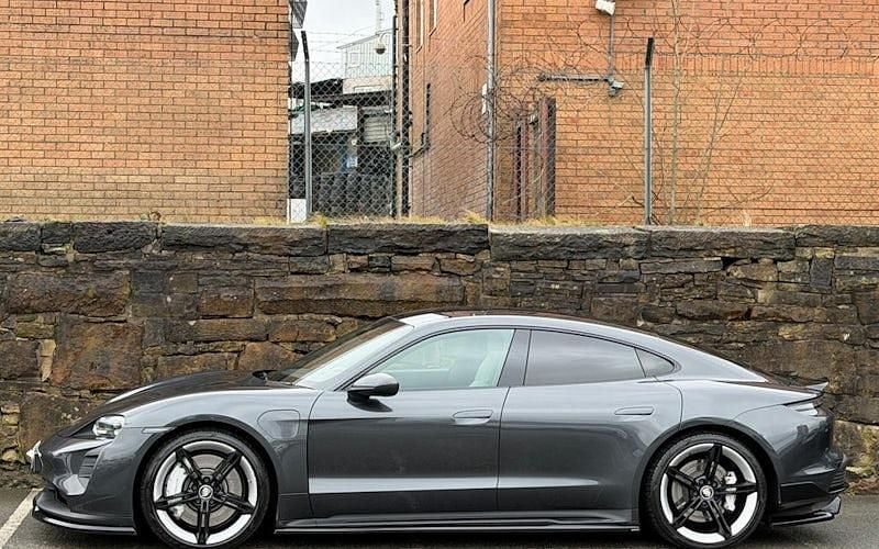 Used Porsche Taycan 419 kW (571 HP) 2023 Sedan