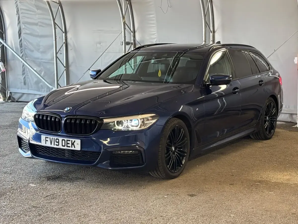 Used BMW 520 M Sport 2019 Blue Estate