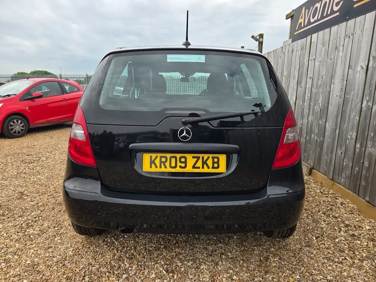 Used Mercedes A160 Classic 2009 Black Hatchback