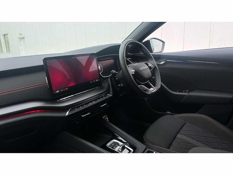 Used Skoda Octavia vRS 265 HP (194 kW) 2025 Grey Estate