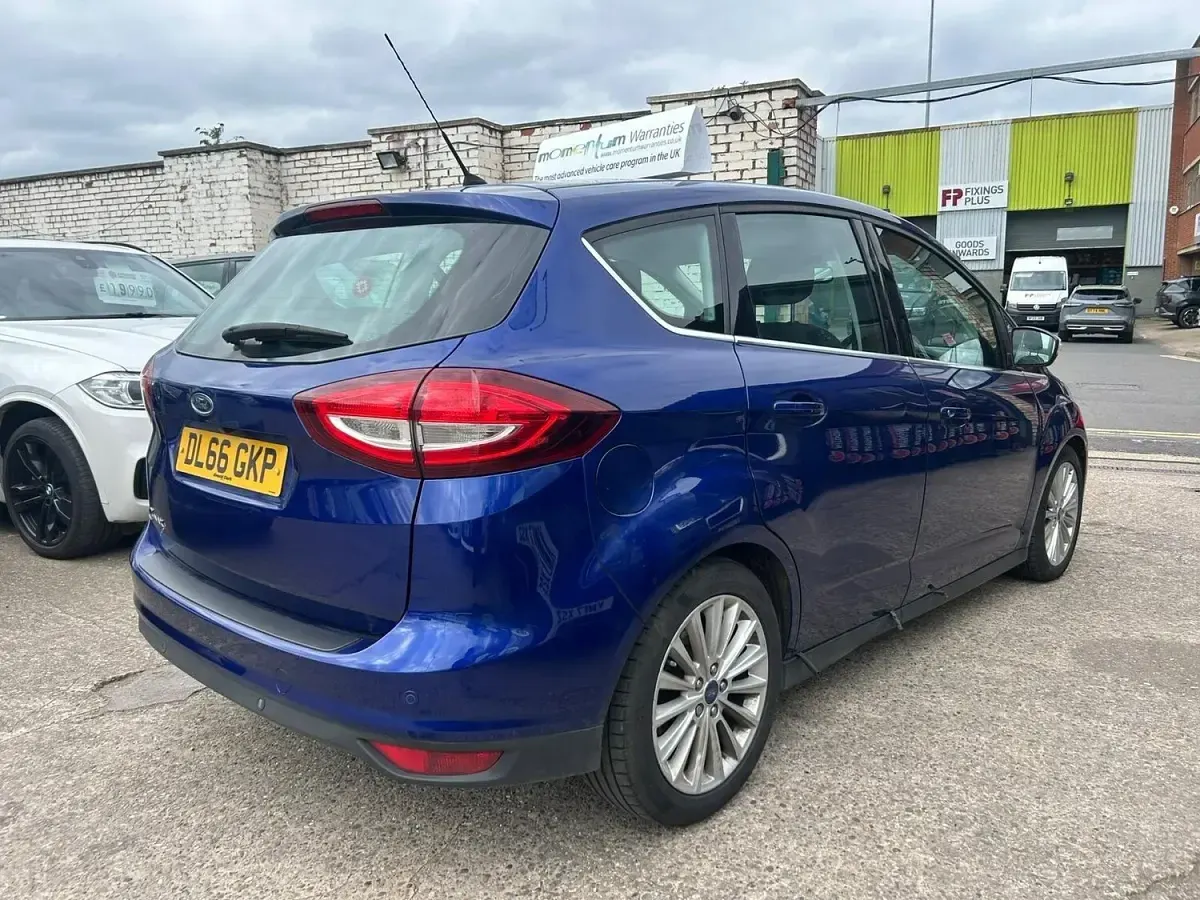 Used Ford C-MAX Titanium 2017 Blue MPV
