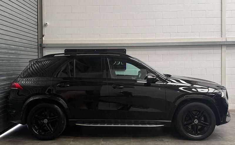 Used Mercedes GLE300 AMG Line Premium 2019 Black Estate