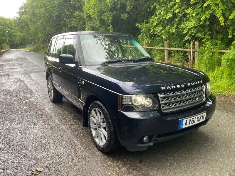 Blue Used 2011 Land Rover Range Rover Vogue SE SUV | £8,490 (Super price) - Image 1/4