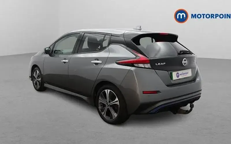 Used Nissan Leaf Tekna 110 kW (150 HP) 2021 Grey Hatchback