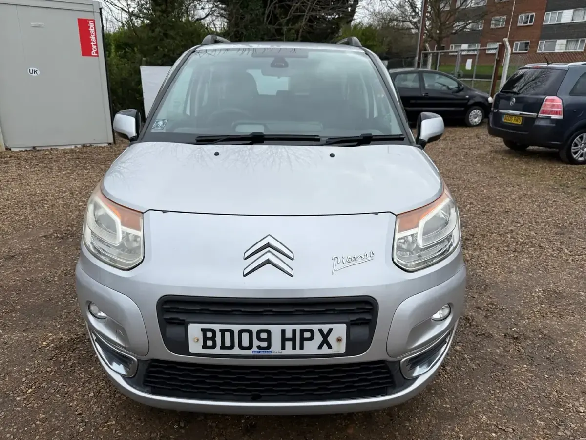 Used Citroën C3 Picasso Exclusive 2009 Silver MPV
