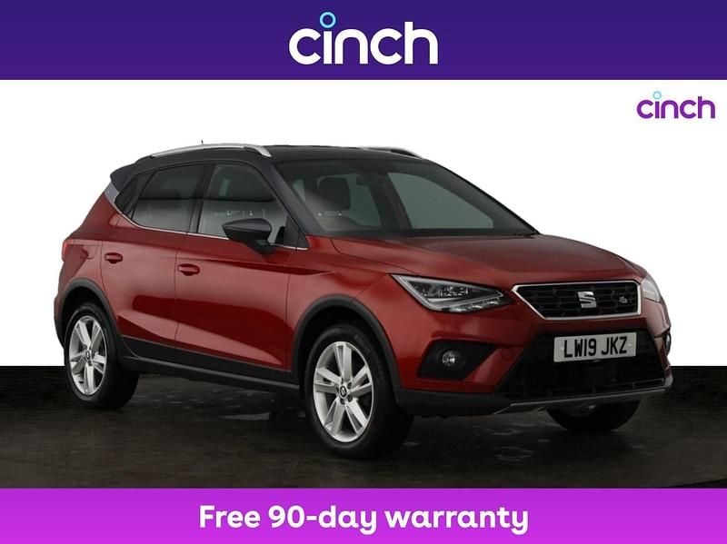 Red Used 2019 Seat Arona FR SUV | £12,499 (Fair price) - Image 1/3