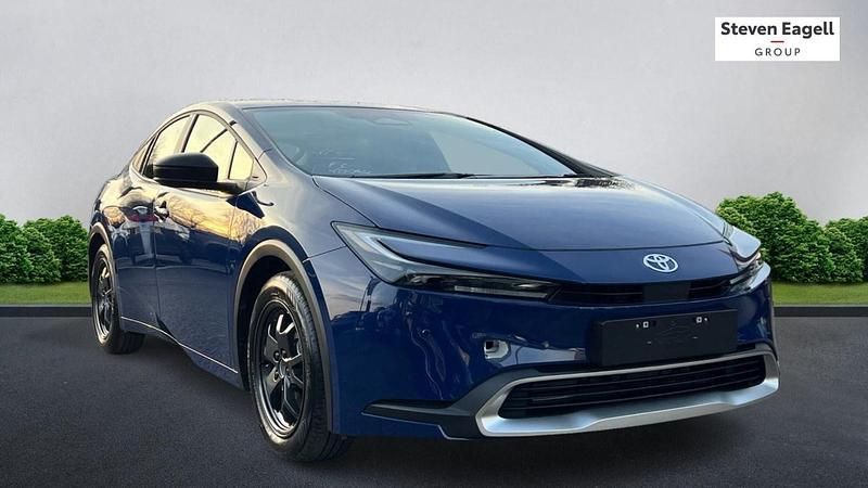Grey New 2025 Toyota Prius Design Hatchback | £33,991 (Good price) - Image 1/4