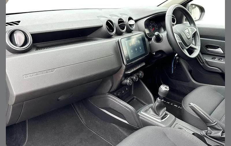 Second-hand Dacia Duster Comfort 91 CP (66 kW) 2022 Negru SUV