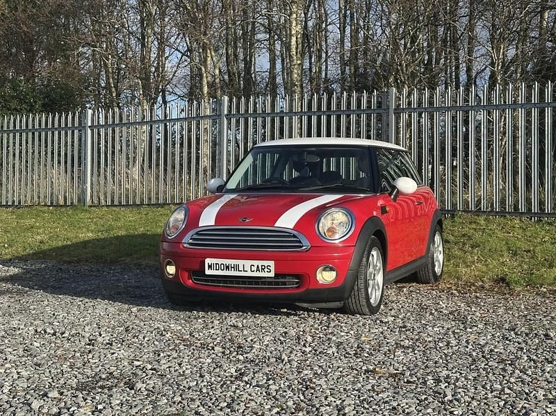 Red Used 2010 Mini Cooper Hatch Hatchback | £2,500 (Fair price) - Image 1/4
