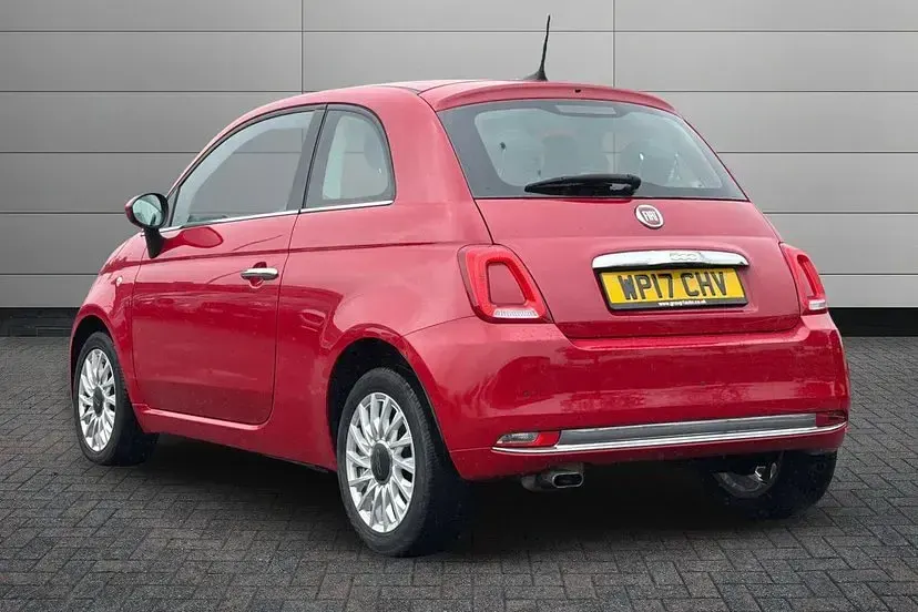 Used Fiat 500 Lounge 69 HP (50 kW) 2017 Red Hatchback