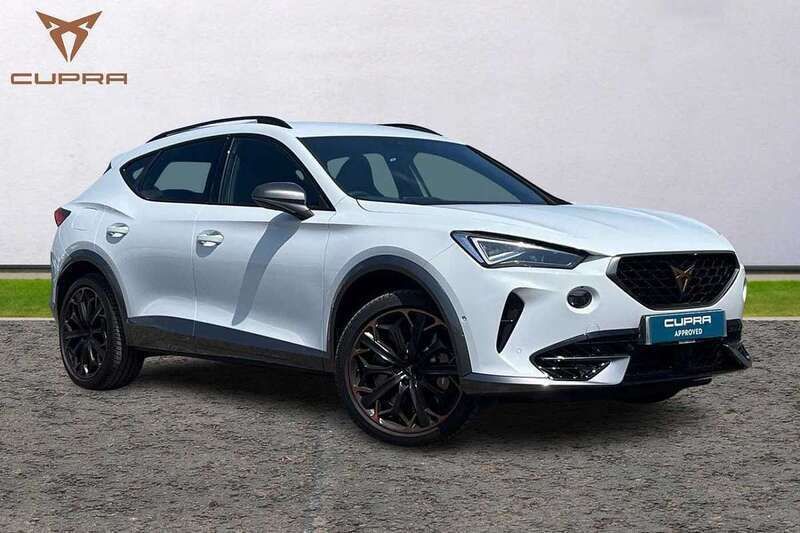 White Used 2023 Cupra Formentor VZ3 SUV | £31,990 (Fair price) - Image 1/4