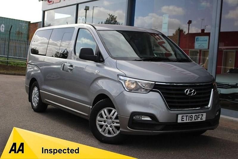 Silver Used 2019 Hyundai I800 SE MPV | £16,995 (Fair price) - Image 1/4
