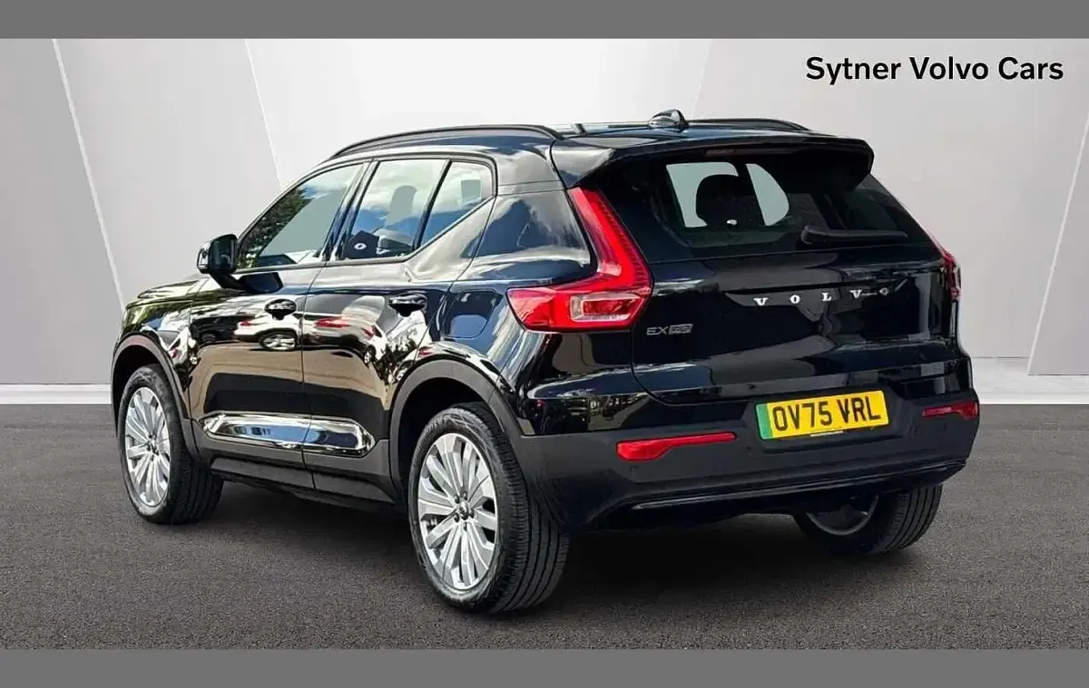 Used Volvo EX40 Core 175 kW (238 HP) 2025 Black SUV
