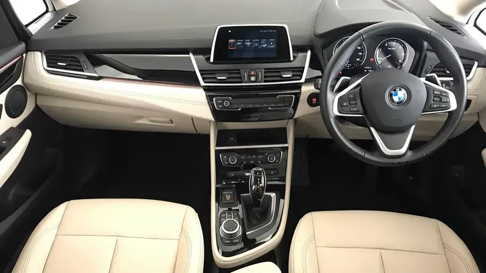 Used BMW 220 Gran Tourer Luxury Line 187 HP (137 kW) 2021 Grey MPV