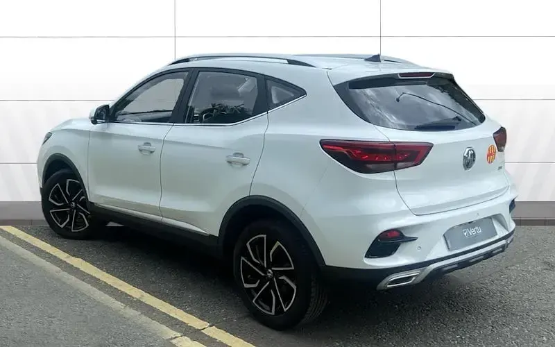 Used MG ZS Exclusive 106 HP (77 kW) 2024 SUV