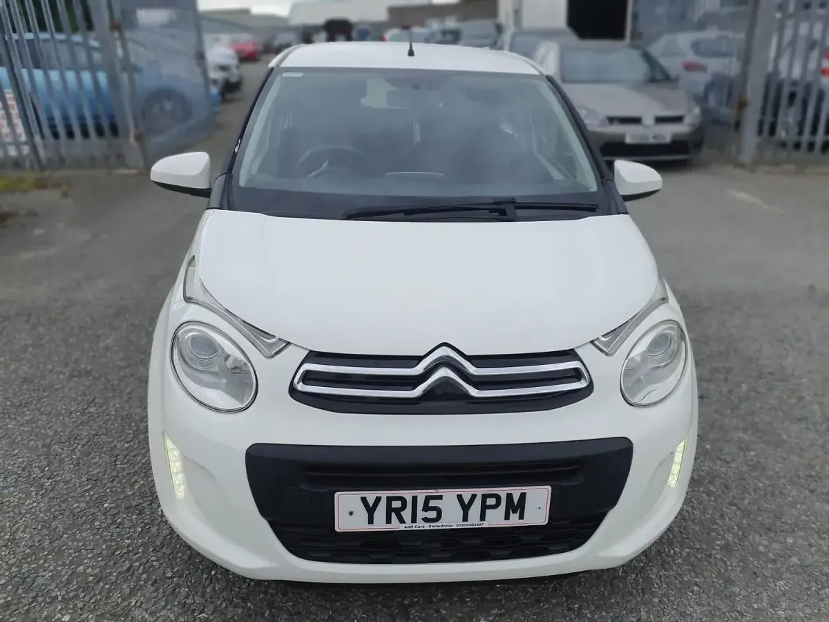Used Citroën C1 Feel 2015 White Hatchback