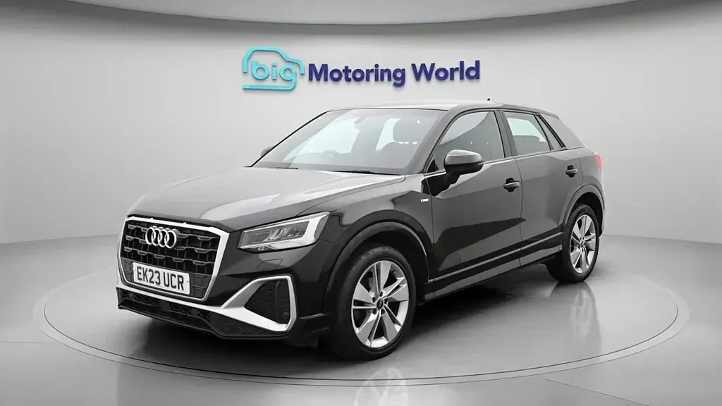 Usado Audi Q2 S-Line 150 CV (110 kW) 2023 Negro SUV