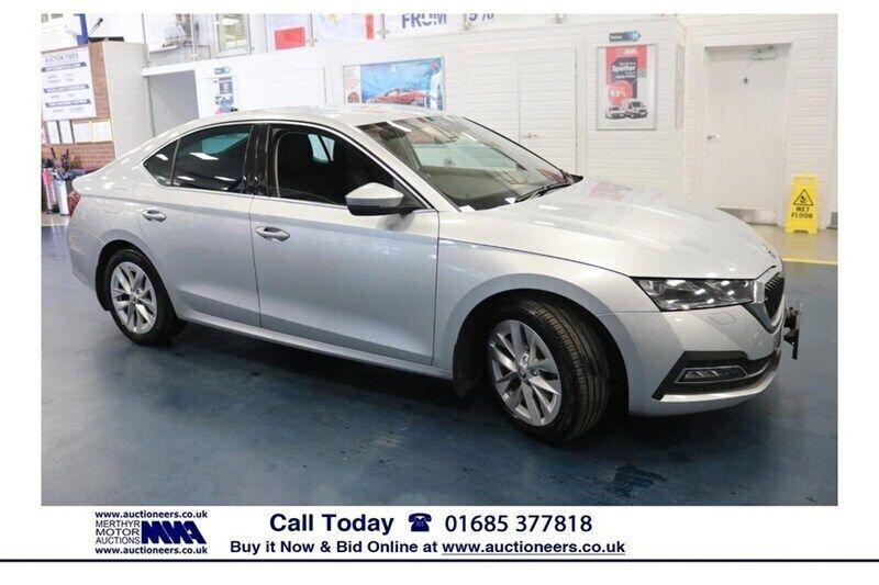 Silver Used 2021 Skoda Octavia SE L Hatchback | £13,200 (Fair price) - Image 1/1