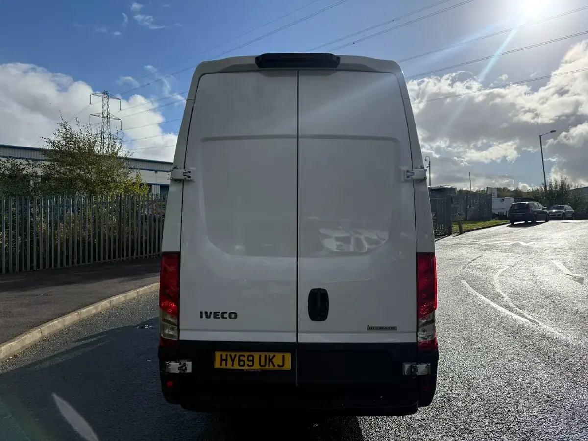 Used Iveco Daily 2019 White Van