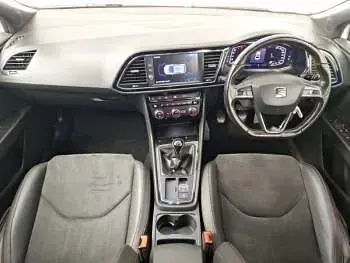 Used Seat Leon Black Edition 150 HP (110 kW) 2020 White Hatchback