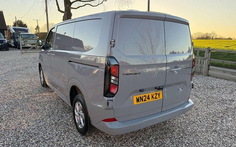 Used Ford Transit Custom Limited 136 HP (100 kW) 2024 Van