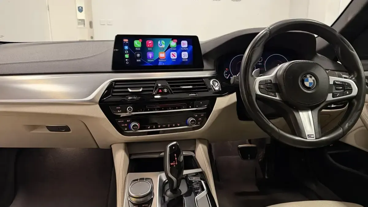 Gebraucht BMW 520 M Sport 2019 Schwarz Limousine