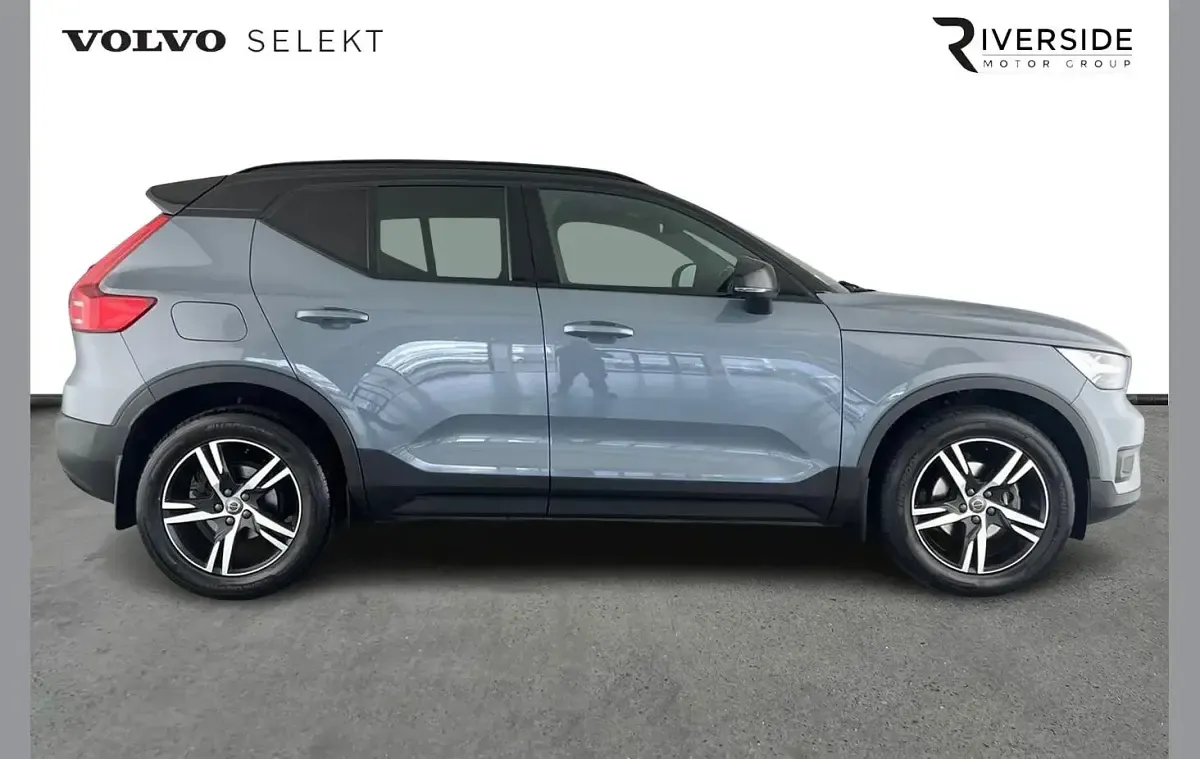 Used Volvo XC40 R-Design 163 HP (119 kW) 2021 Grey SUV