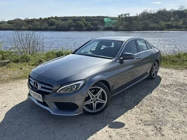 Second-hand Mercedes C220 AMG line 170 CP (125 kW) 2018 Gri Berlinǎ