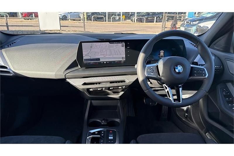 Used BMW 120 M Sport 156 HP (114 kW) 2025 White Hatchback