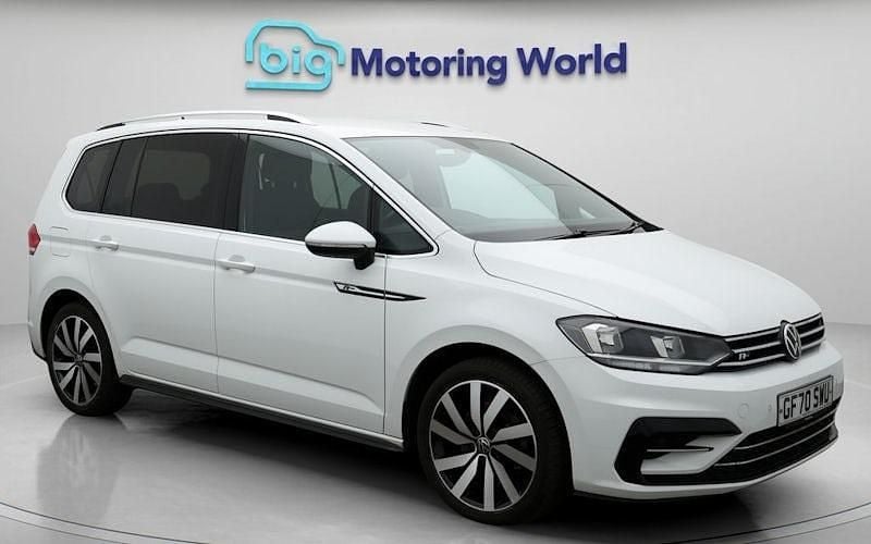 Used 2025 VW Touran R-line MPV | £17,900 (Super price) - Image 1/4