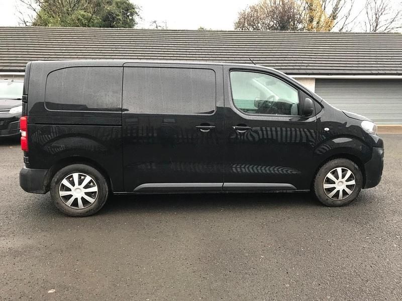 Used Peugeot Expert 2021 Black Van