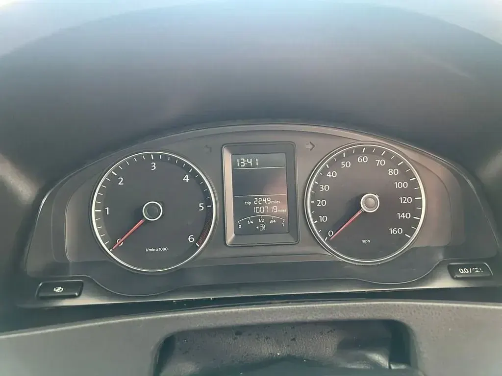 Usado VW Transporter 178 HP (130 kW) 2012 Prateado Van