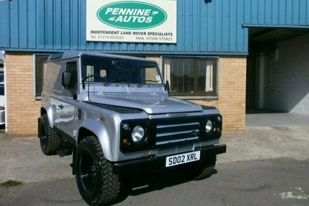 Used Land Rover Defender 90 HP (66 kW) 2002 SUV