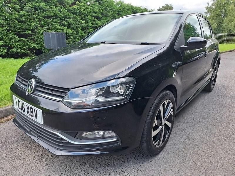 Black Used 2016 VW Polo SEL Hatchback | £6,995 (Good price) - Image 1/4