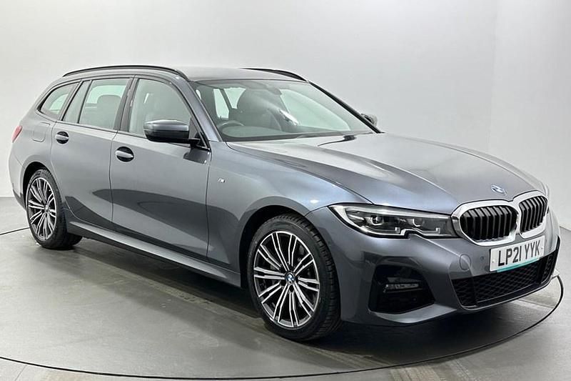 Used 2021 BMW 330e M Sport | £19,790 (Good price) - Image 1/1