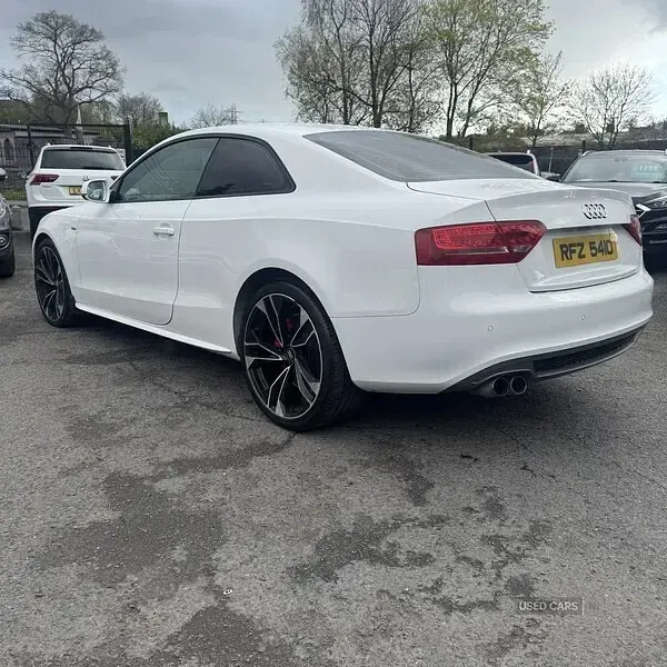 Used Audi A5 S-Line 160 HP (117 kW) 2011 White Coupe